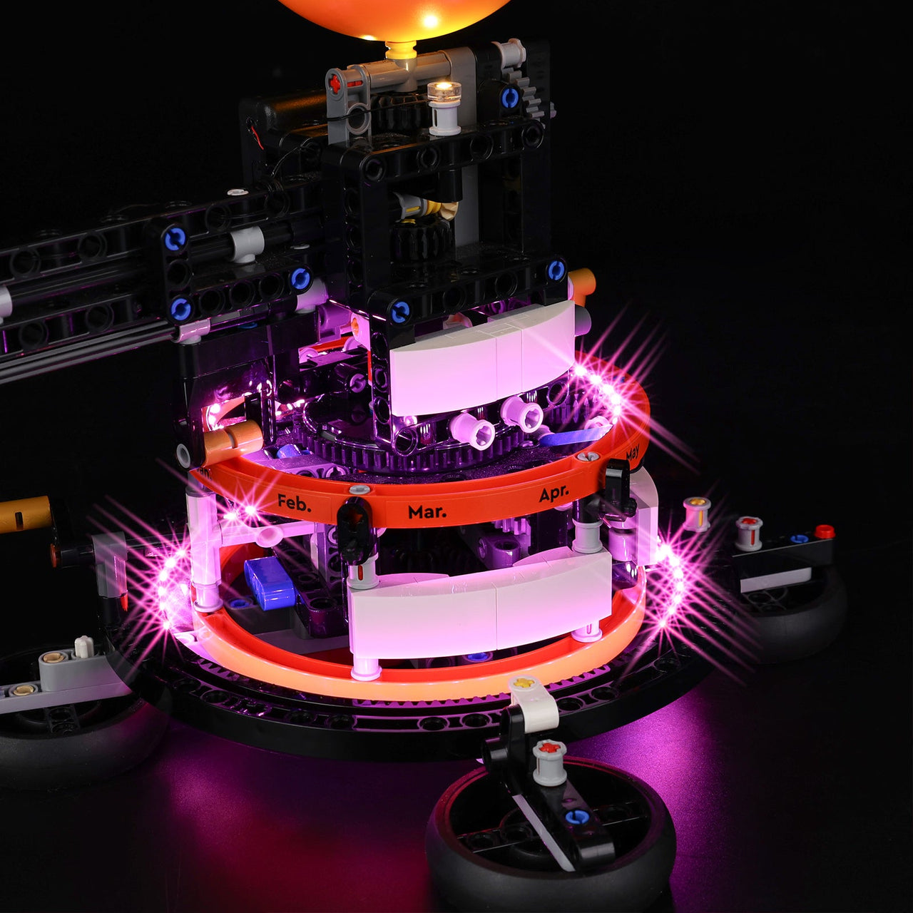 Lego Planet Earth and Moon in Orbit 42179 Light Kit