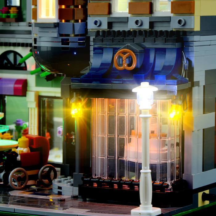 Lego Assembly Square 10255 Light Kit