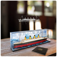 Lego Titanic 10294 Display Case