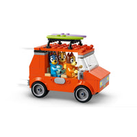 LEGO 11202 Bluey: Bluey’s Beach & Family Car Trip
