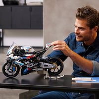 LEGO 42130 Technic BMW M 1000 Rr