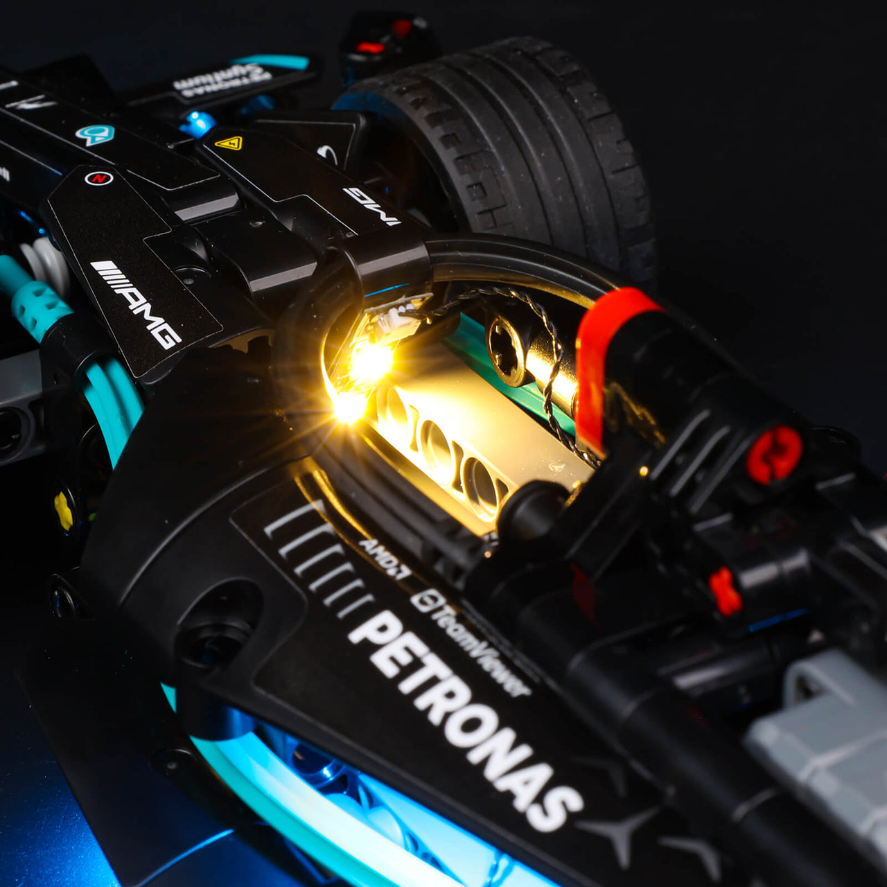 Lego Mercedes-AMG F1 W14 E Performance Pull-Back 42165 Light Kit