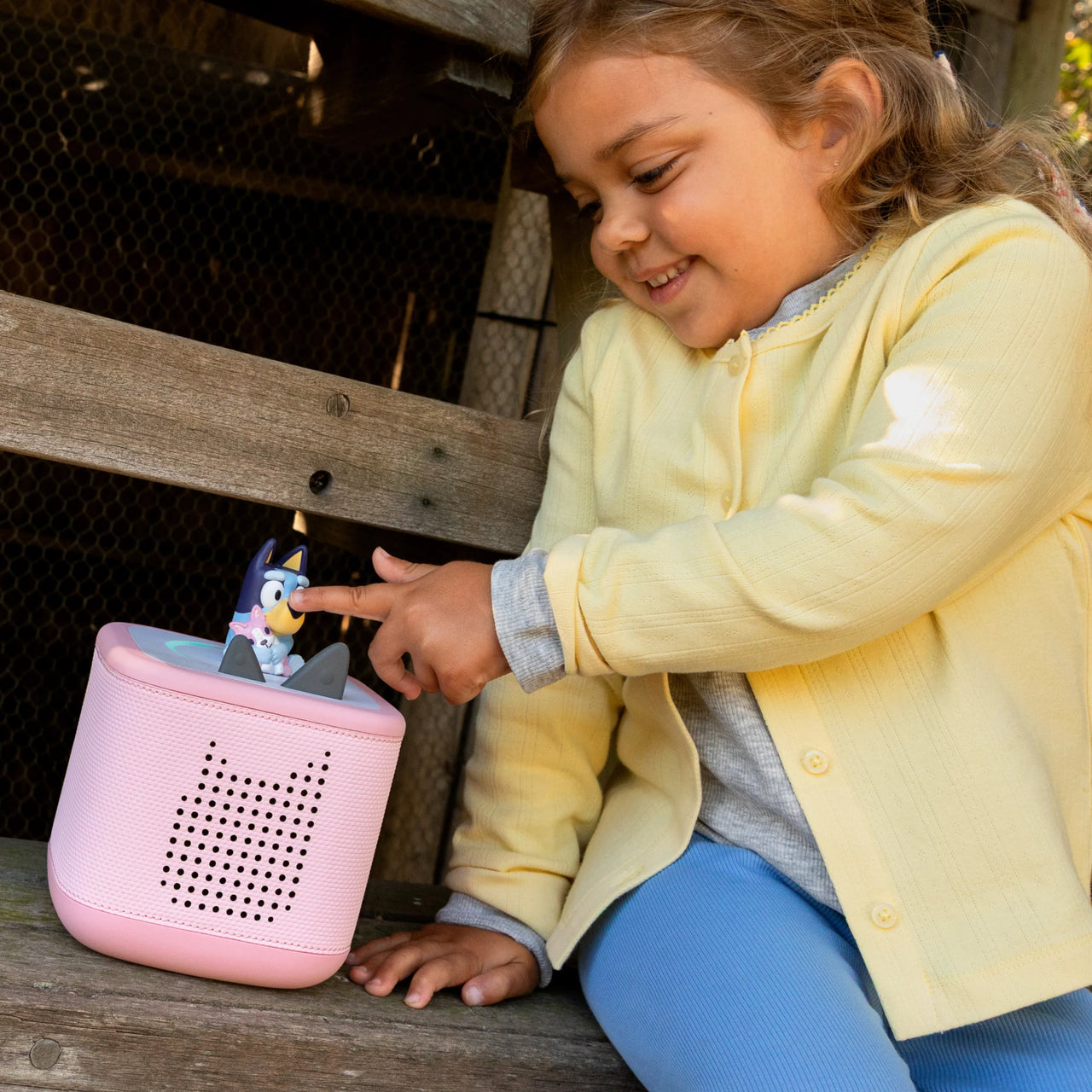 Toniebox 2 Starter Set Cloud Pink with Bluey | Tonies