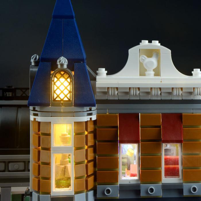Lego Assembly Square 10255 Light Kit