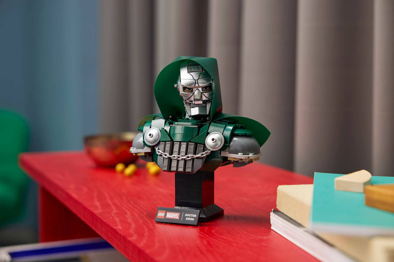 LEGO Marvel Doctor Doom Bust 76345 | Adult Collectible Set