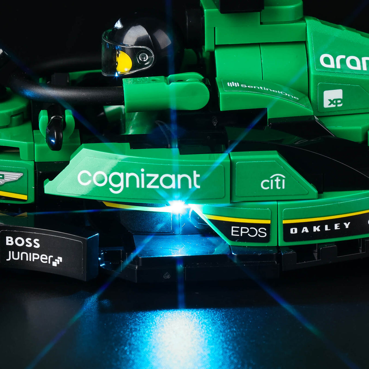 Lego Aston Martin Safety Car & AMR23 76925 Light Kit