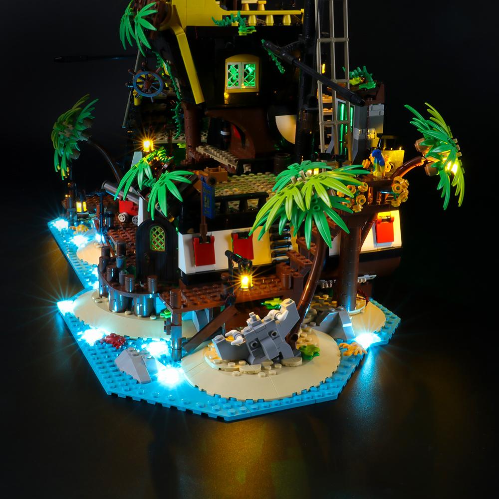 Lego Pirates of Barracuda Bay 21322 Light Kit