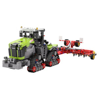 CADA Claas Xerion 5000 Trac TS 1:32 Tractor Model | 1336pc