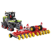 CADA Claas Xerion 5000 Trac TS 1:32 Tractor Model | 1336pc