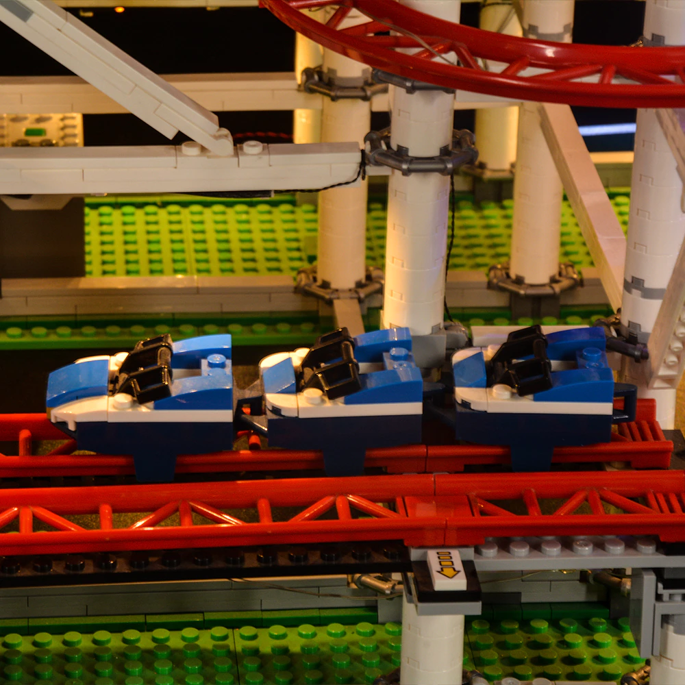 Lego Roller Coaster 10261 Light Kit