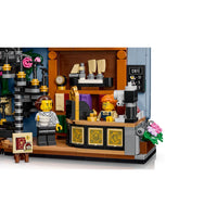 LEGO 11379 Icons Bookstore Book Nook