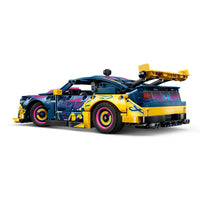 LEGO 42236 Technic Custom Garage Ford Mustang GT Car