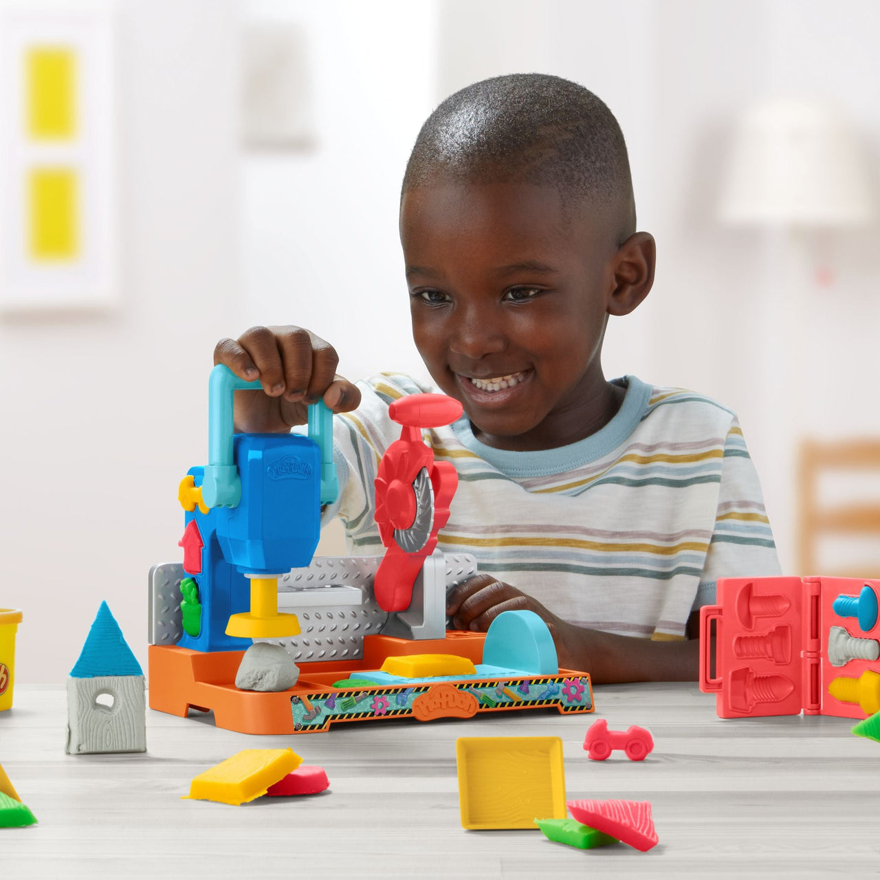 Play-Doh Stamp & Saw Tool Bench