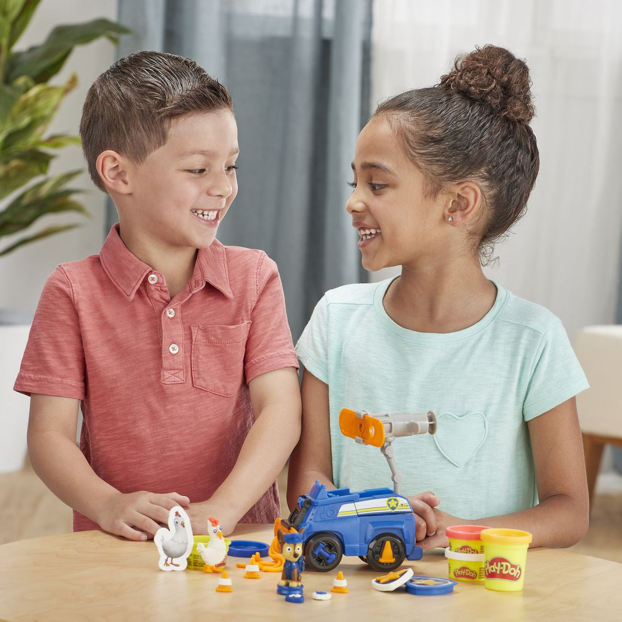 Play-Doh PAW Patrol Rescue Rolling Chase