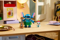 LEGO 43296 Disney Classic Stitch & Scrump