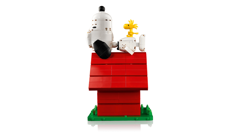 LEGO 21368 Ideas Peanuts: Snoopy's Doghouse