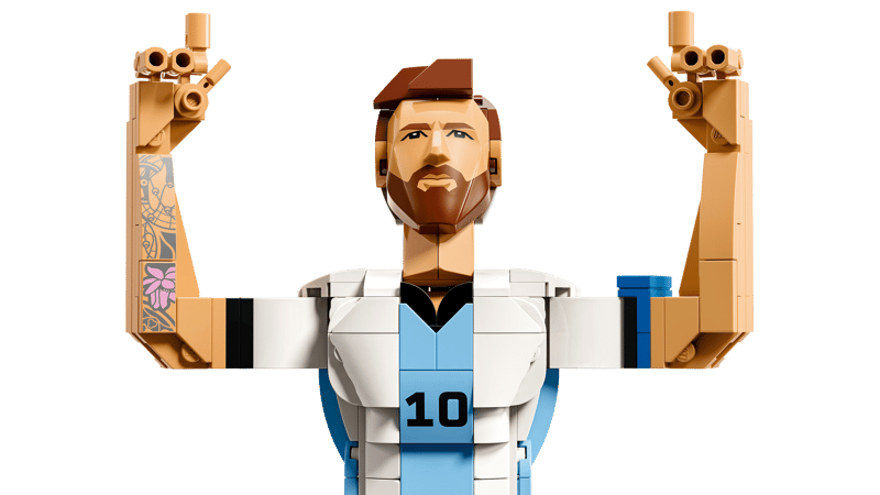 LEGO 43015 Lionel Messi – Football Legend
