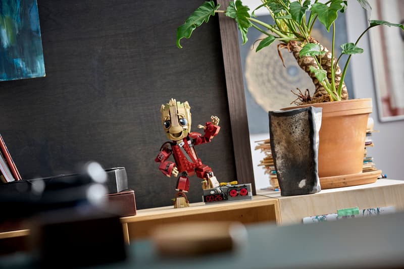 LEGO 76341 Ravager Jumpsuit Groot