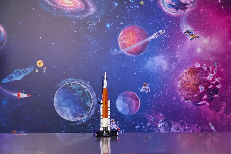 LEGO 42221 NASA Artemis Space Launch System Rocket
